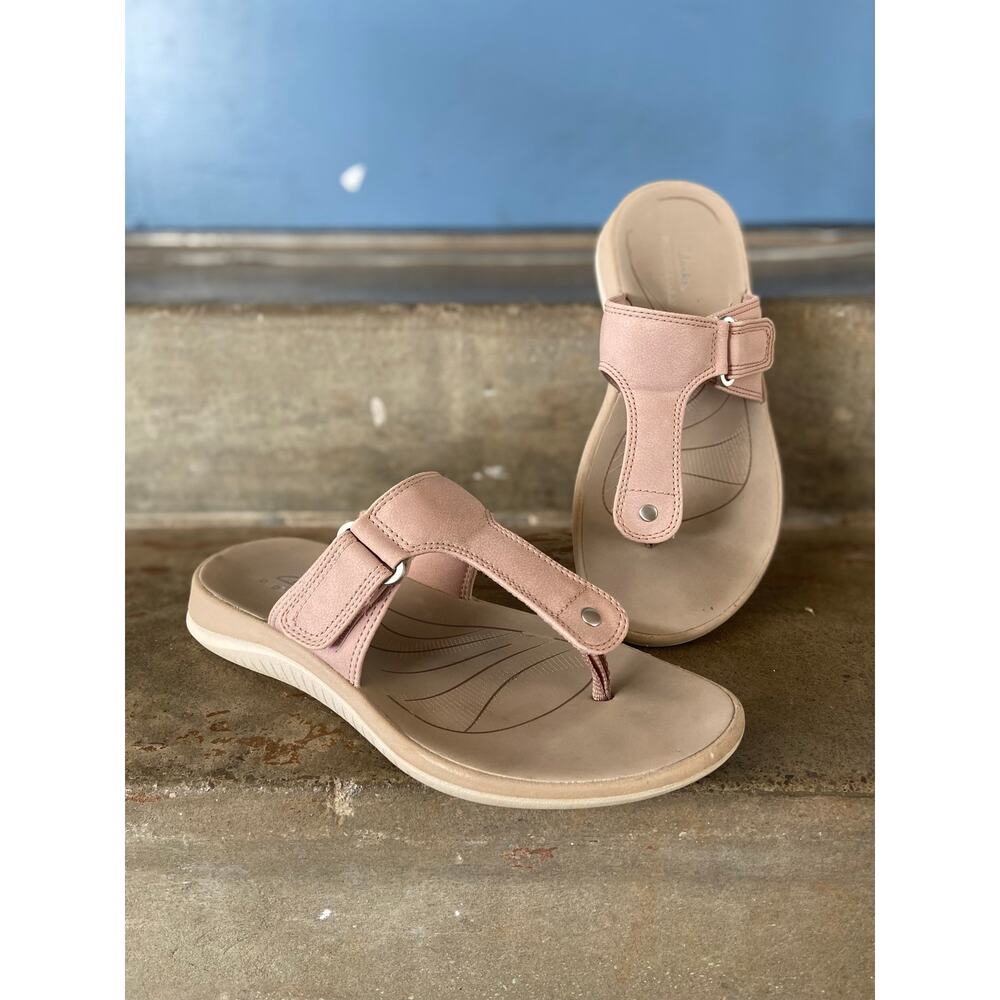 Clarks Cloudsteppers Glide Walk cushioned thong sandals